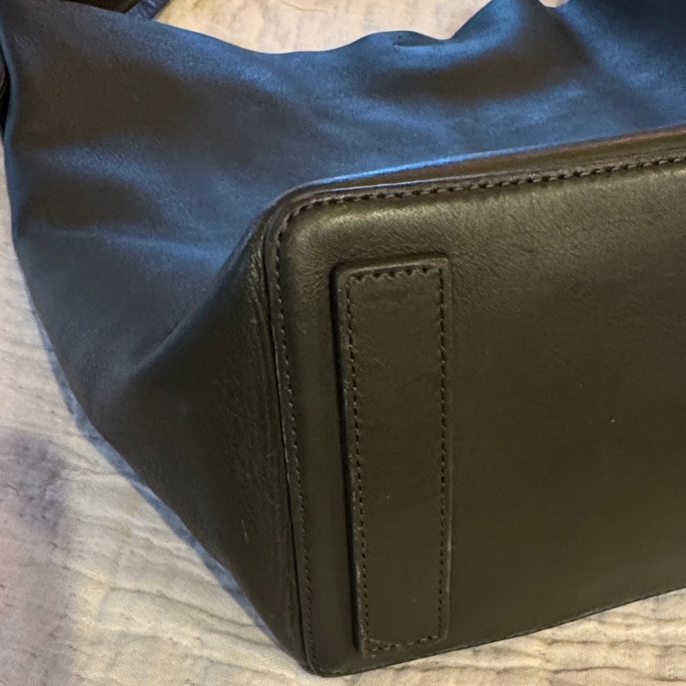 AllSaints Olive Green Leather Shoulder Bag with Silver Hardware - Picture 3 of 16